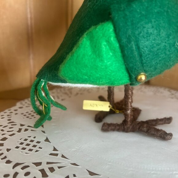 Target Spritz Bird Collectible 2019 Goldy St. Patrick's Day Feathery Friends - Picture 4 of 7